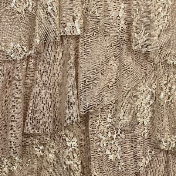 Y2K Layered Lace Tiered Sleeveless Stretchy Nude BOHO Women's Tank Small/Medium - Picture 3 of 6